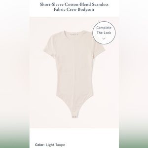 Abercrombie XS Short Sleeve Cotton Blend Seamless Fabric Bodysuit in Light Taupe